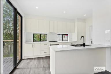 Townhouse For Lease - NSW - Figtree - 2525 - BRAND NEW TOWNHOUSES  (Image 2)