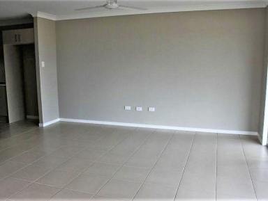 Unit Leased - QLD - Cranley - 4350 - Minutes to Shops and Schools  (Image 2)