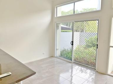 House Leased - QLD - Andergrove - 4740 - MODERN PAD IN WOODLANDS ESTATE!  (Image 2)