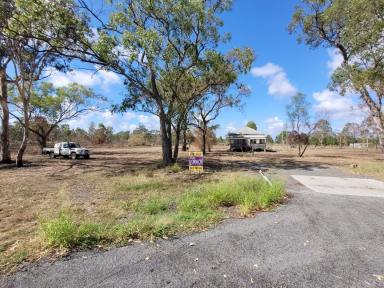 Lifestyle For Sale - QLD - Alton Downs - 4702 - 19.23ha (approx 50 acres) 13km to Rockhampton City  (Image 2)