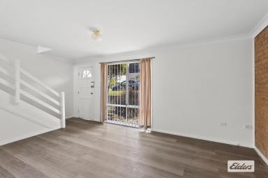 Townhouse For Lease - NSW - Woonona - 2517 - Woonona Townhouse!  (Image 2)