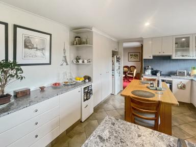 House For Sale - NSW - Bombala - 2632 - Exceptional Living Experience Awaits  (Image 2)