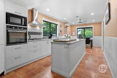 House For Sale - VIC - Tyabb - 3913 - 1940s charm in the heart Tyabb  (Image 2)