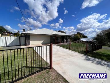 House For Sale - QLD - Kingaroy - 4610 - Modern Brick great views & 17.8m industrial shed  (Image 2)