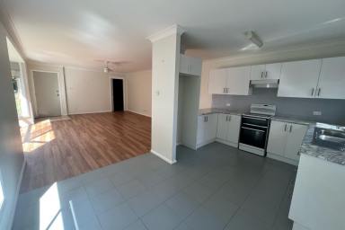 House Leased - NSW - Raymond Terrace - 2324 - 2-BEDROOM UNIT IN A GREAT LOCATION!!!  (Image 2)