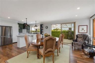 House Leased - NSW - Bowral - 2576 - Beautifully Renovated Home  (Image 2)