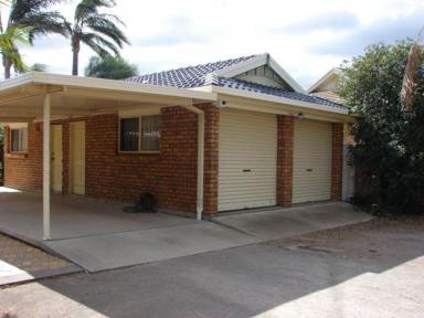 House For Lease - NSW - Muswellbrook - 2333 - EXECUTIVE 4 B/R FAMILY HOME WITH SPACIOUS LIVING AND AN ABUNDANCE OF SPACE  (Image 2)