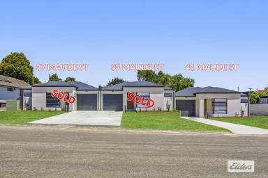 Unit For Sale - VIC - Ararat - 3377 - Custom-Designed Unit in Convenient Ararat Location – Quality, Style, and Versatility!  (Image 2)
