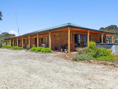 Acreage/Semi-rural For Sale - VIC - Tallarook - 3659 - RURAL OPPORTUNITY IN TALLAROOK  (Image 2)