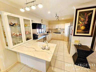 House For Sale - QLD - Mount Sheridan - 4868 - COMPLETE PACKAGE WITH SELF CONTAINED STUDIO  (Image 2)