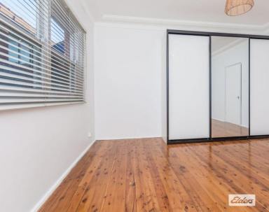 Unit For Lease - NSW - Coniston - 2500 - 2 Bedroom Ground Floor Unit  (Image 2)