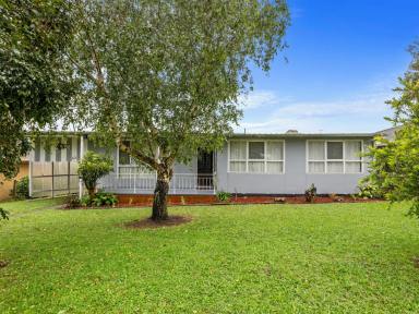 House For Sale - VIC - Fish Creek - 3959 - Renovated retro classic  (Image 2)