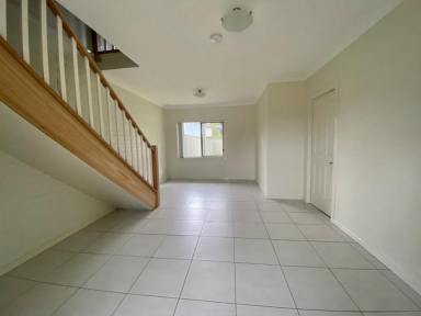 Unit For Lease - NSW - Grafton - 2460 - RIGHT IN THE CENTRE OF IT ALL  (Image 2)