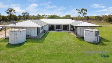 House For Sale - QLD - Jensen - 4818 - 25 Acres | Will Suit the Horse Enthusiast  (Image 2)