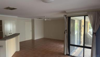 House Leased - WA - Forrestfield - 6058 - EXPANSIVE FAMILY HOME PERFECT FOR ANYONE!!  (Image 2)