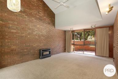 Townhouse For Lease - NSW - Albury - 2640 - TWO-BEDROOM TOWNHOUSE IN A PERFECT LOCATION  (Image 2)