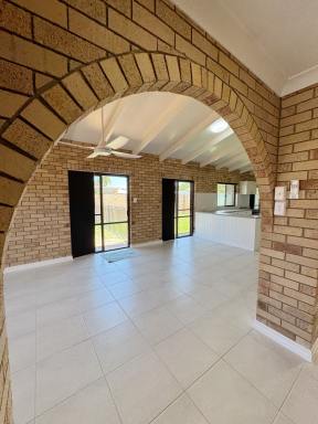 House For Lease - QLD - Mackay - 4740 - Newly Renovated 5 Bedroom Home In Bucasia  (Image 2)