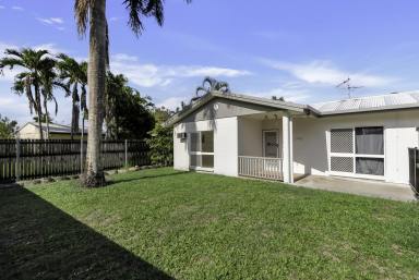 House For Sale - QLD - Edmonton - 4869 - 1,005m2.....4 BEDROOMS + ENSUITE  (Image 2)