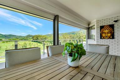 House For Sale - NSW - Coffs Harbour - 2450 - A High quality appealing home, in the perfect location.  (Image 2)