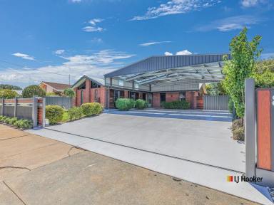 House Auction - VIC - Echuca - 3564 - Exceptional 4-Bedroom Home in the Heart of Echuca  (Image 2)