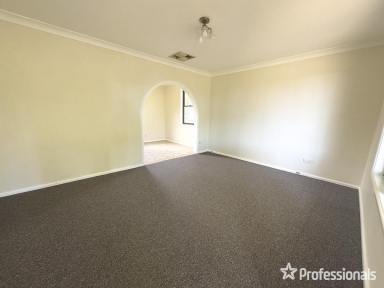 House For Lease - NSW - South Tamworth - 2340 - 3 Bedroom Home For Lease  (Image 2)