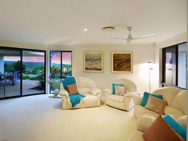 House Leased - QLD - Doonan - 4562 - UNDER APPLICATION - Spacious Modern Home with Views  (Image 2)