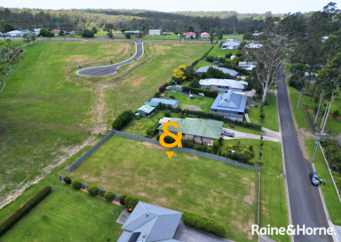 Residential Block For Sale - NSW - Tomerong - 2540 - A Building Opportunity  (Image 2)