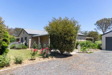 House For Sale - NSW - Murrumbateman - 2582 - Escape to Murrumbateman: A Dual-Residence Retreat  (Image 2)