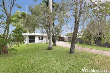 House For Sale - QLD - Beaconsfield - 4740 - Great Renovation!  (Image 2)