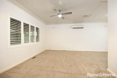 House For Sale - NSW - Kooringal - 2650 - A Hop, Skip and a Jump from Central Wagga  (Image 2)