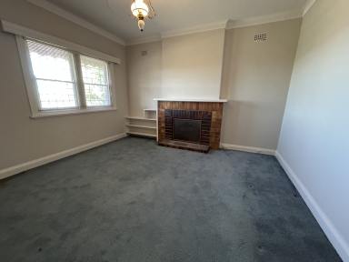 House Leased - NSW - Tamworth - 2340 - CHARMING THREE BEDROOM IN EAST  (Image 2)