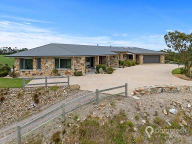 House For Sale - VIC - Fish Creek - 3959 - EAGLE ROCK RETREAT - AMAZING STONE HOME WITH 360 DEGREE VIEWS  (Image 2)