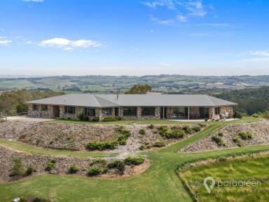 House For Sale - VIC - Fish Creek - 3959 - EAGLE ROCK RETREAT - AMAZING STONE HOME WITH 360 DEGREE VIEWS  (Image 2)