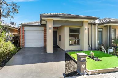 House For Sale - VIC - Cranbourne West - 3977 - Quarters Estate – Live or invest in this ever-growing estate.  (Image 2)