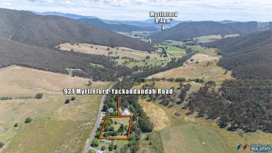 Lifestyle For Sale - VIC - Myrtleford - 3737 - 2 Acres with Creek Frontage  (Image 2)