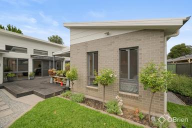 Townhouse For Sale - VIC - Wangaratta - 3677 - High End Living  (Image 2)