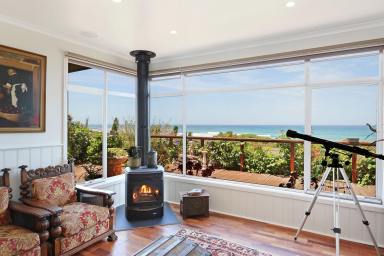 House For Sale - VIC - Sugarloaf - 3234 - SEASIDE SANCTUARY WITH STUNNING OCEAN VIEWS  (Image 2)