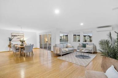 Unit For Sale - WA - Clarkson - 6030 - Luxury 4-Bedroom Apartment A Rare Opportunity!  (Image 2)