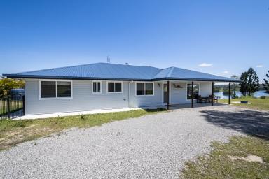 House For Lease - NSW - Seelands - 2460 - ON THE BANKS OF THE CLARENCE  (Image 2)