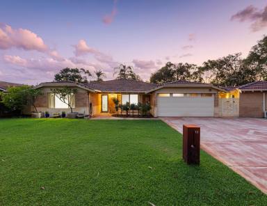 House For Sale - WA - Leeming - 6149 - What a beauty! Bring the Parents! or Rent out the Granny flat!  (Image 2)