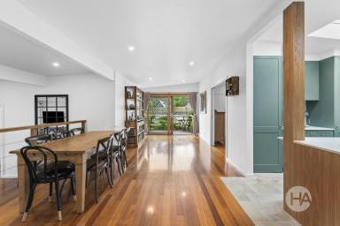 House For Sale - VIC - Balnarring - 3926 - Graceful Modern Living Amidst Stunning Gardens  (Image 2)