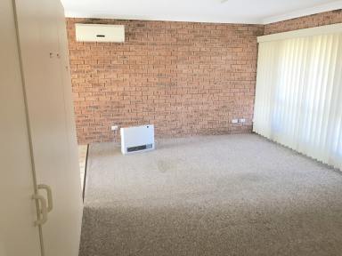 Duplex/Semi-detached Leased - NSW - Goulburn - 2580 - EASY LOW MAINTENANCE LIVING  (Image 2)