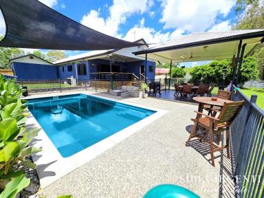 House For Sale - QLD - Mareeba - 4880 - ULTIMATE LIFESTYLE LIVING WITH RIVER FRONTAGE  (Image 2)