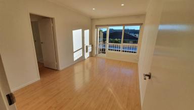 Apartment For Lease - VIC - Carnegie - 3163 - Spacious One Bedroom Apartment with Balcony  (Image 2)