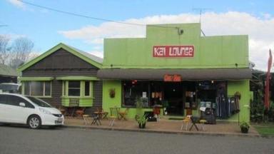 House For Sale - QLD - Moore - 4314 - House on double block with attached shop (Liquor Licence available & small commercial kitchen)  (Image 2)