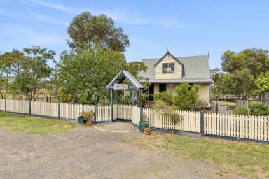 Lifestyle For Sale - VIC - Little River - 3211 - "Little Haven"  (Image 2)