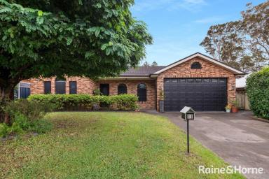 House For Sale - NSW - Meroo Meadow - 2540 - Family Home in Meroo Meadow  (Image 2)