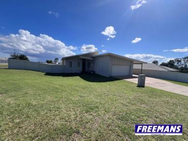 House For Sale - QLD - Kingaroy - 4610 - 1,075m2 corner allotment Hospital hill  (Image 2)