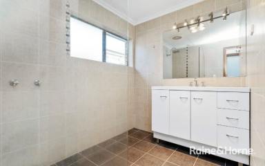 House Leased - NSW - Lake Albert - 2650 - FAMILY-FRIENDLY 3 BEDROOM HOME IN LAKE ALBERT  (Image 2)