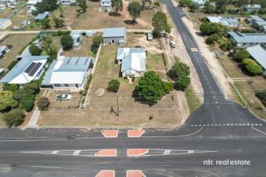 House For Sale - NSW - Ashford - 2361 - HISTORIC HALL TURNED COSY HOME  (Image 2)